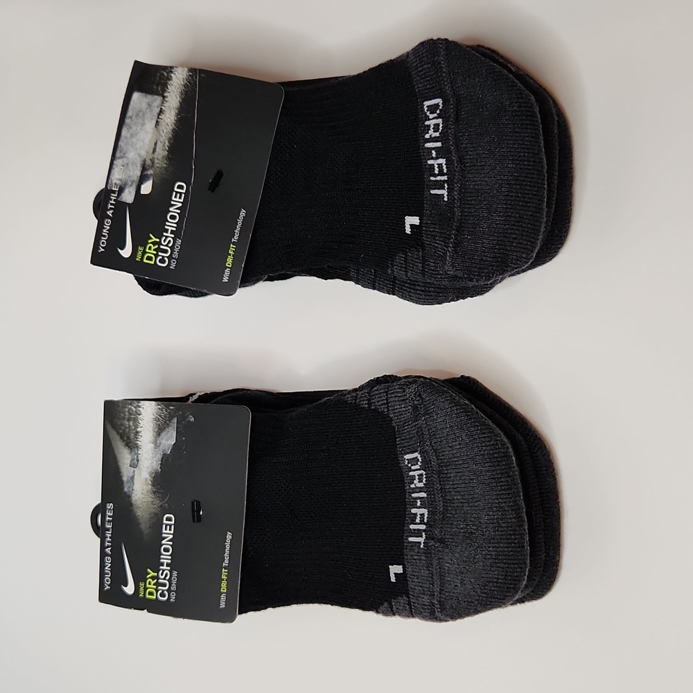 Youth Nike Dry Cushioned No Show Socks Dri-Fit Athletic socks